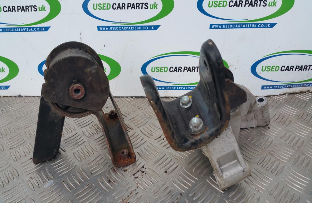 Suzuki Swift rear gearbox subframe mount MK4 Used Car Parts UK