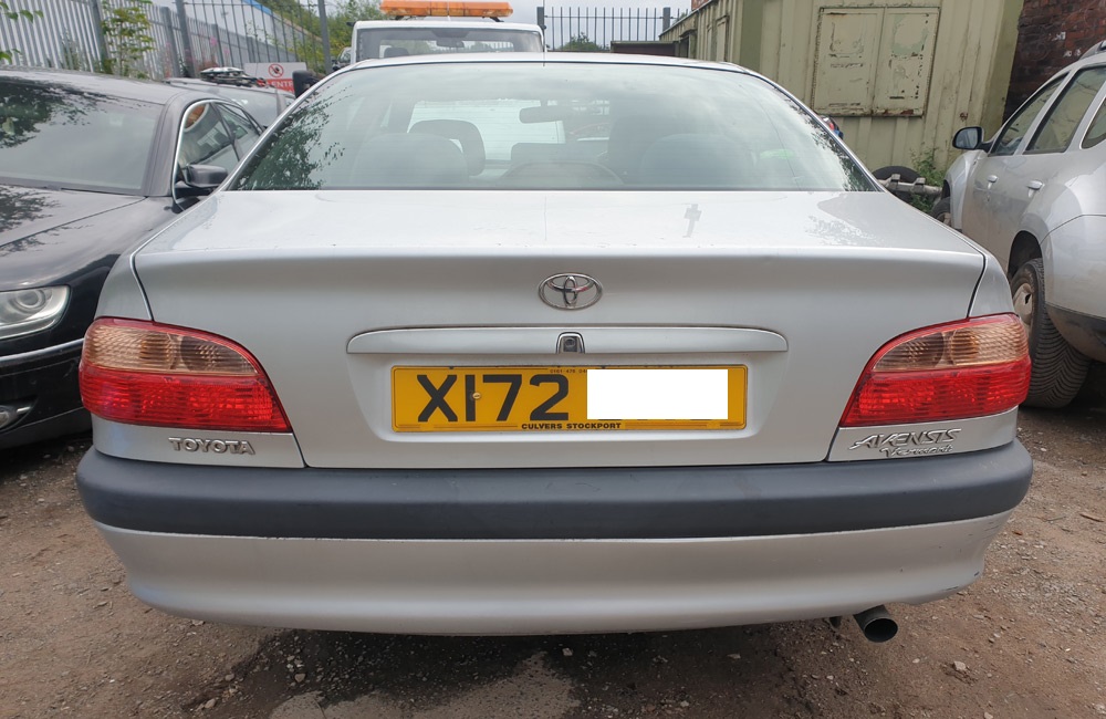 Toyota Avensis MK1 saloon rear left tail brake light Used Car Parts UK