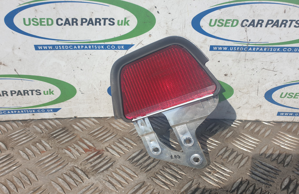 Toyota Avensis MK2 high level brake light Used Car Parts UK
