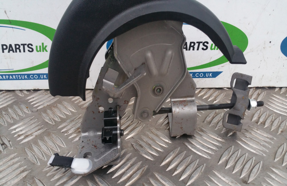 Toyota Aygo MK2 handbrake lever ratchet Used Car Parts UK