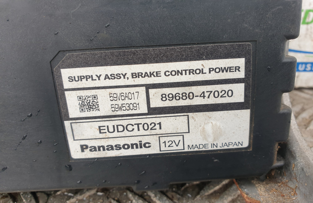 Toyota Prius MK2 brake control power supply module Used Car Parts UK