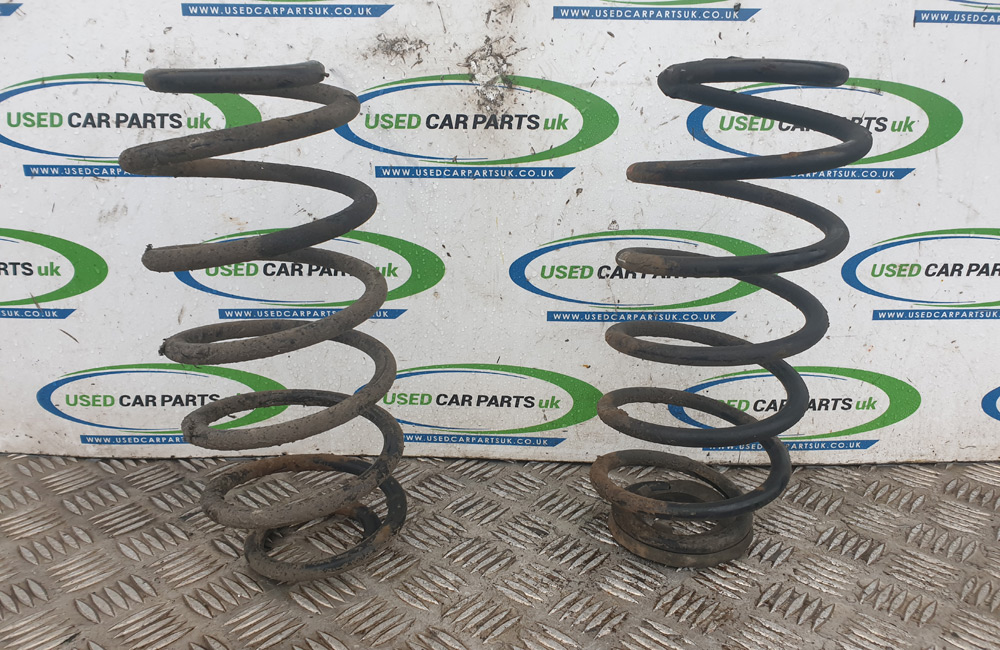 Toyota Prius MK3 coil springs axle rear Used Car Parts UK