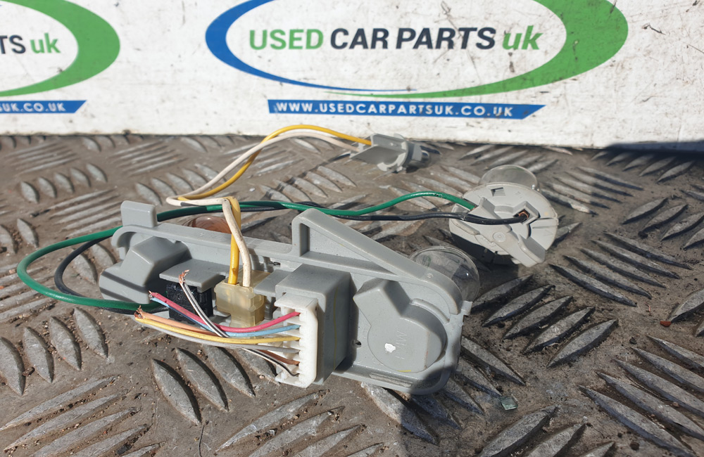 Toyota Yaris 20062011 3 door rear light bulb holder Used Car Parts UK