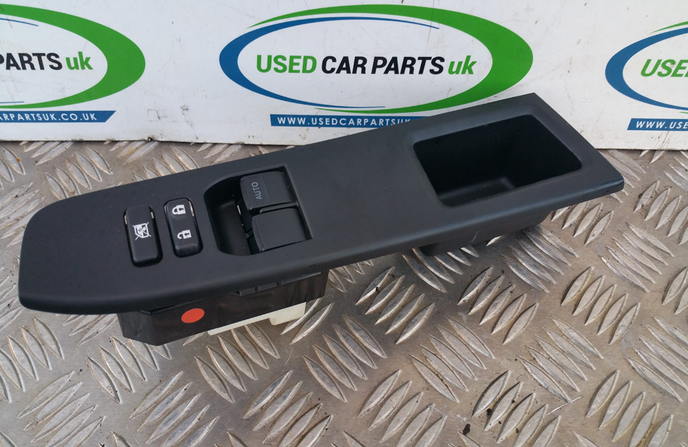 Toyota Yaris electric window switch front right MK3 Used Car Parts UK