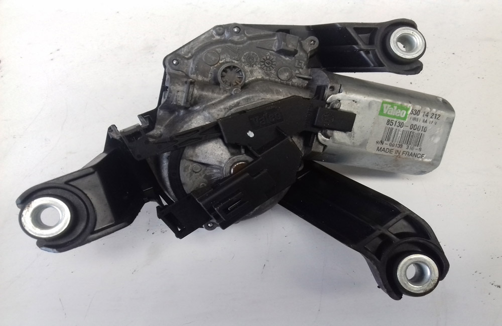 Toyota Yaris rear wiper motor 851300D010 Used Car Parts UK