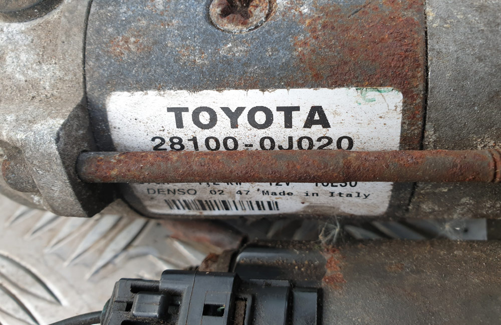 Toyota Yaris starter motor 281000J020 Used Car Parts UK
