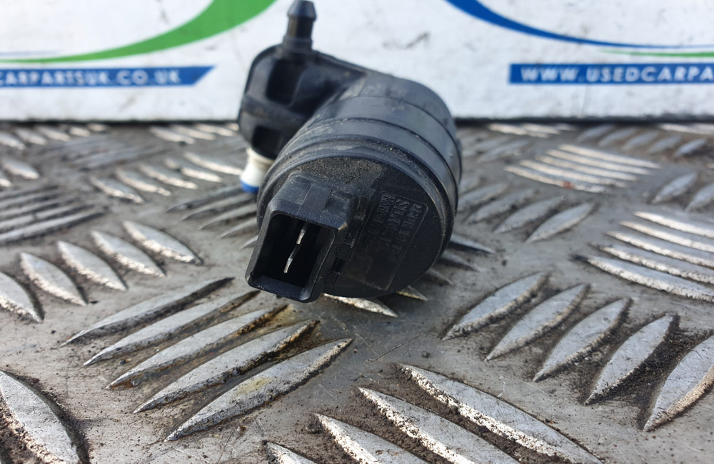 Vauxhall Corsa D washer pump motor 55702893 Used Car Parts UK