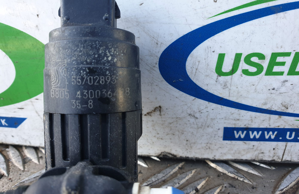Vauxhall Corsa D washer pump motor 55702893 Used Car Parts UK