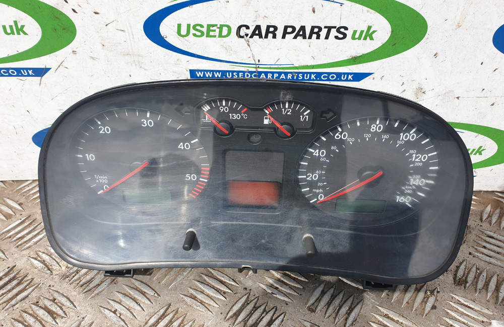 VW Golf MK4 GT TDI speedometer 1J0920926C Used Car Parts UK