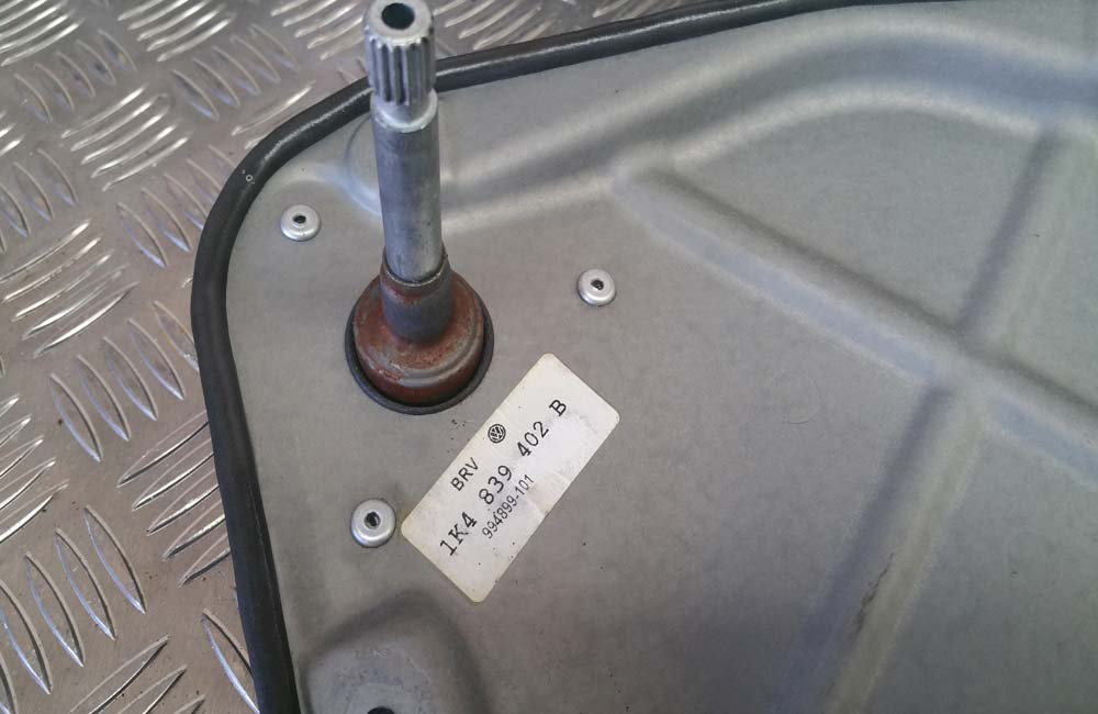 VW Golf MK5 manual window winder mech 1K4839402B | Used Car Parts UK