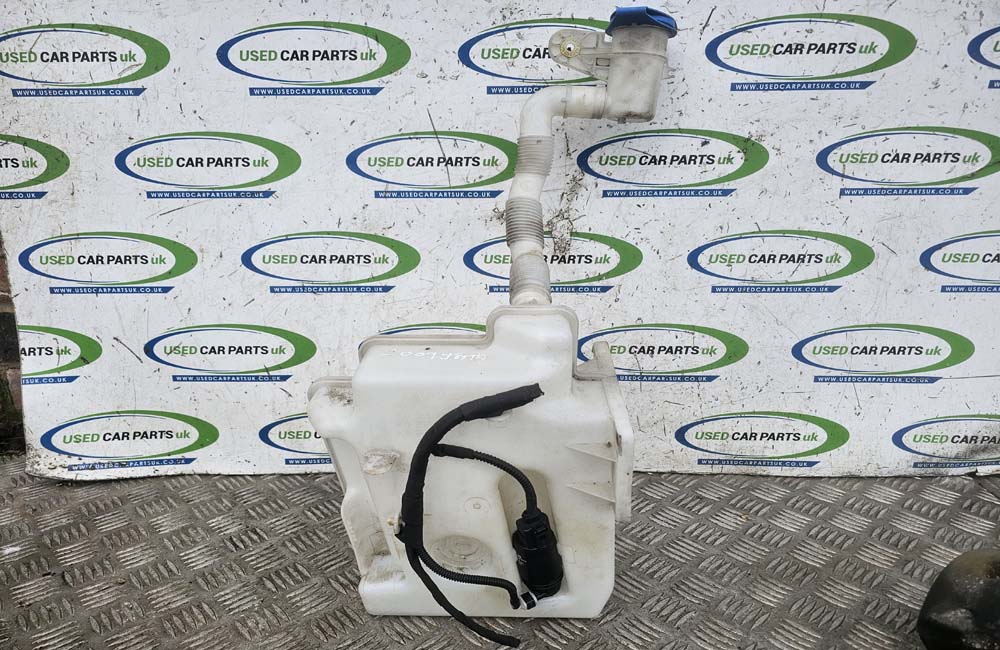VW Jetta MK5 Washer Bottle 1K0955453 Used Car Parts UK