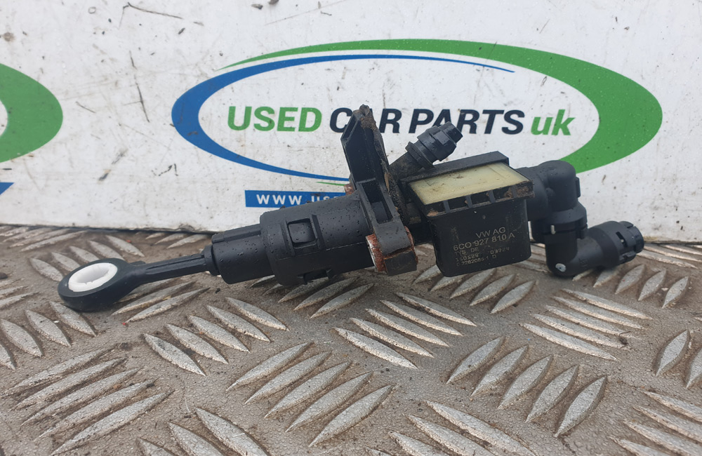 VW Polo MK5 clutch master cylinder 6R0721388D Used Car Parts UK