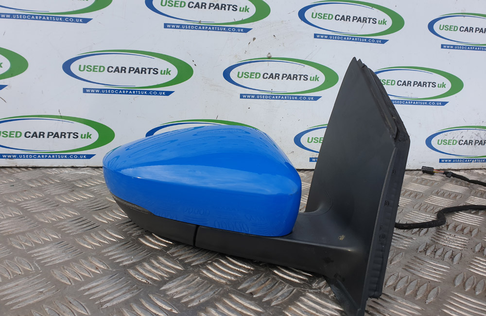 VW Polo door wing mirror LD5C drivers 6C Used Car Parts UK