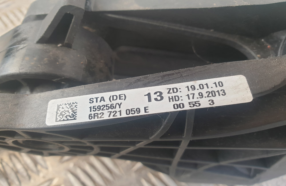 VW Polo 6R clutch pedal 6R2721059E Used Car Parts UK