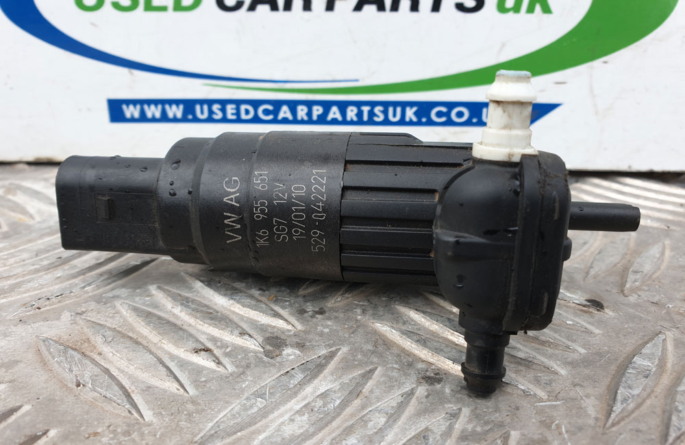 VW Polo washer pump motor 1K6955651 MK5 6R Used Car Parts UK