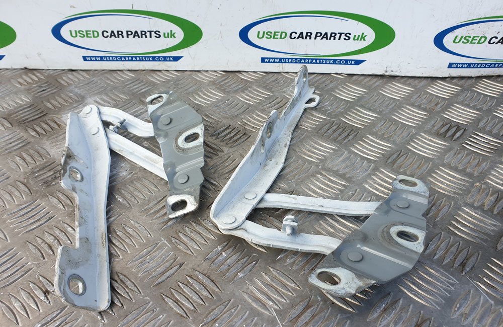 Vauxhall Adam hinges pair white Used Car Parts UK