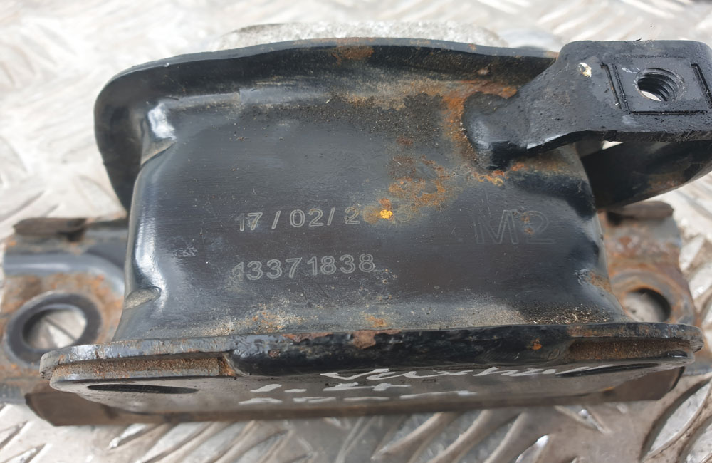 Vauxhall Adam gearbox mount 1.4 Used Car Parts UK