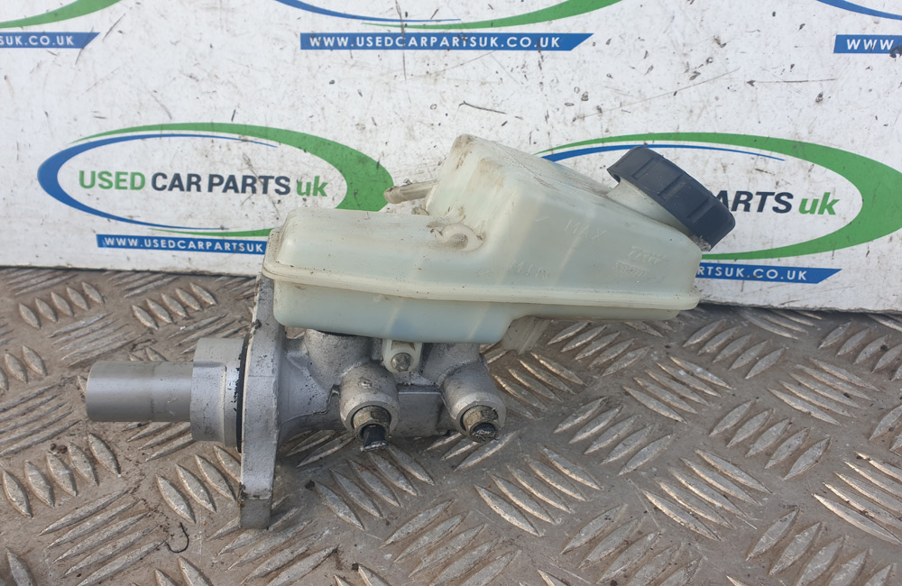 Vauxhall Astra H brake master cylinder CDTI 4467 Used Car Parts UK