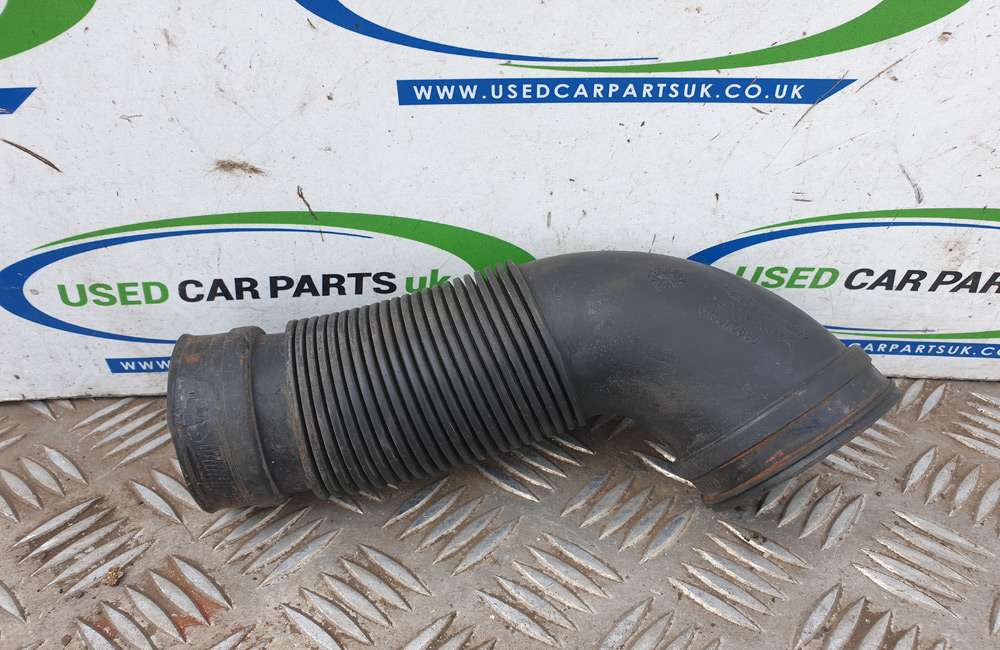 Vauxhall Astra H air intake pipe 55353872 Used Car Parts UK