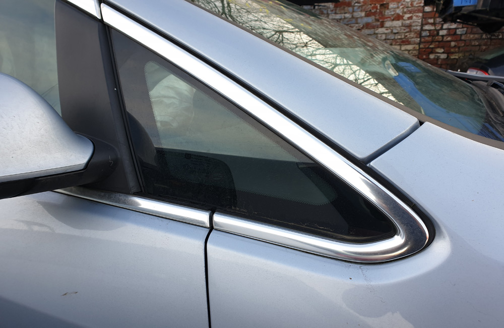 Vauxhall Astra J MK6 quarter window front right Used Car Parts UK