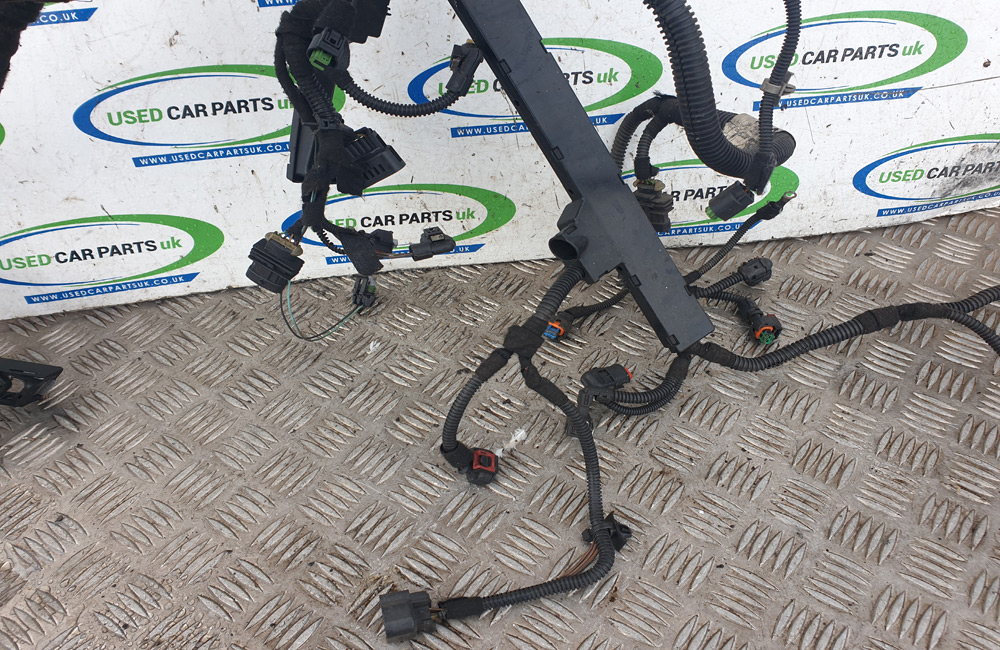 Vauxhall Astra J 1.6 engine wiring loom 13291282 Used Car Parts UK