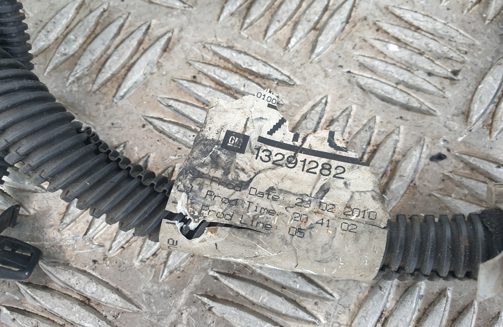 Vauxhall Astra J 1.6 engine wiring loom 13291282 Used Car Parts UK