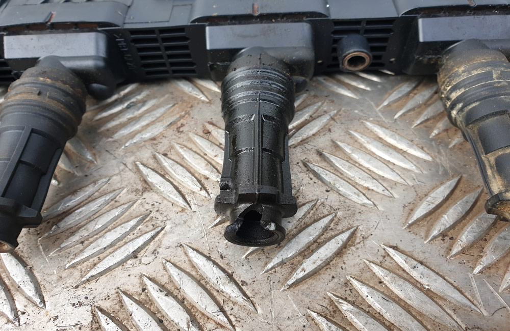 Vauxhall Corsa D Coil pack 0221503472 Used Car Parts UK