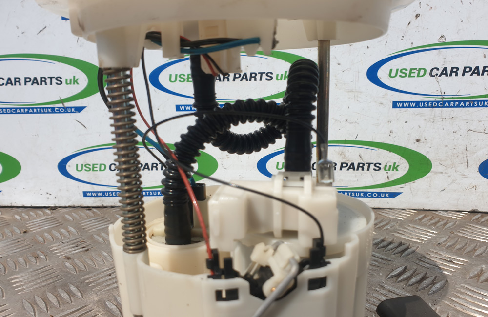Vauxhall Corsa D fuel pump 13216318 Used Car Parts UK