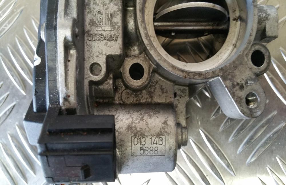 Vauxhall Corsa D CDTI throttle body 55564247 Used Car Parts UK