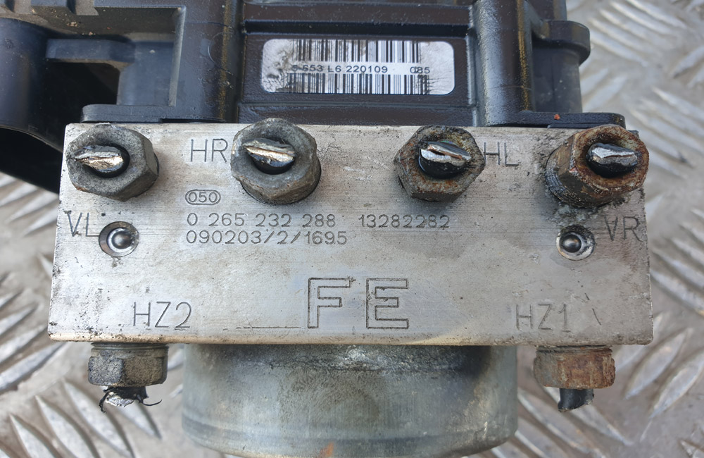 Vauxhall Corsa D ABS Pump 13282282 FE Used Car Parts UK