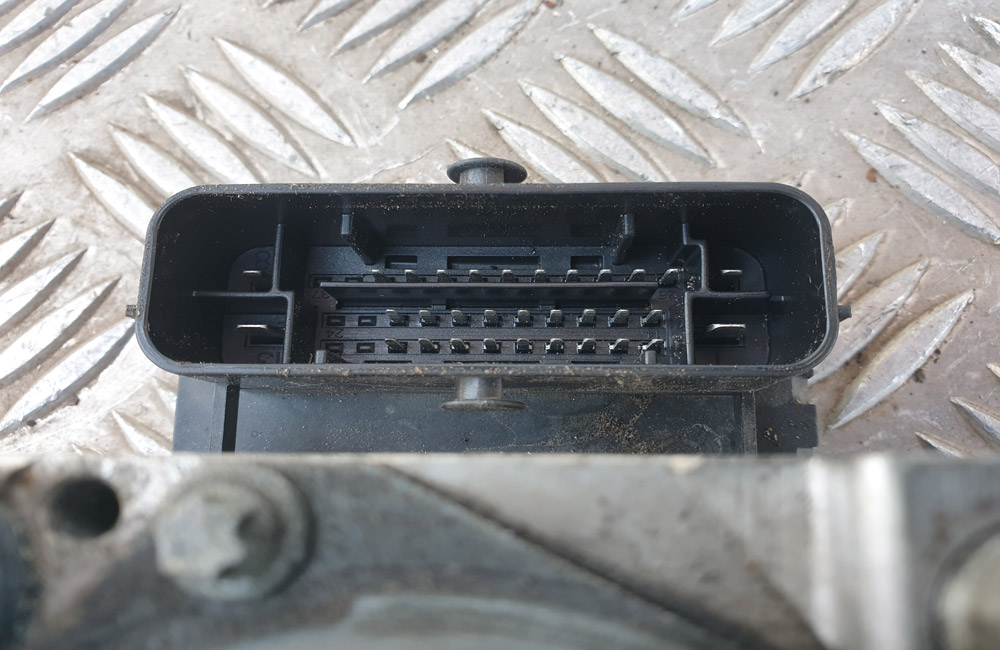 Vauxhall Corsa D ABS Pump 13282282 FE Used Car Parts UK