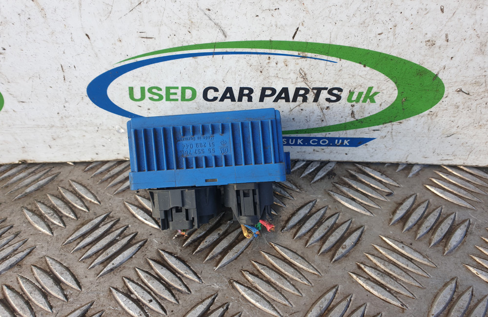 Vauxhall Corsa CDTI glow plug relay 55557760 diesel Used Car Parts UK