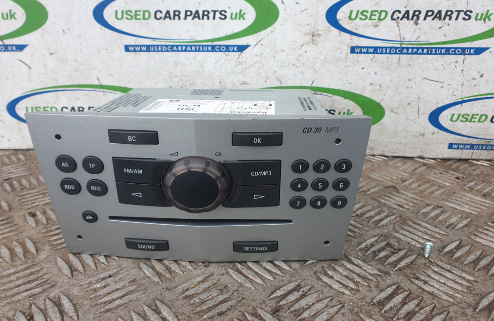 Vauxhall Corsa D CD Player CD30 MP3 | Used Car Parts UK