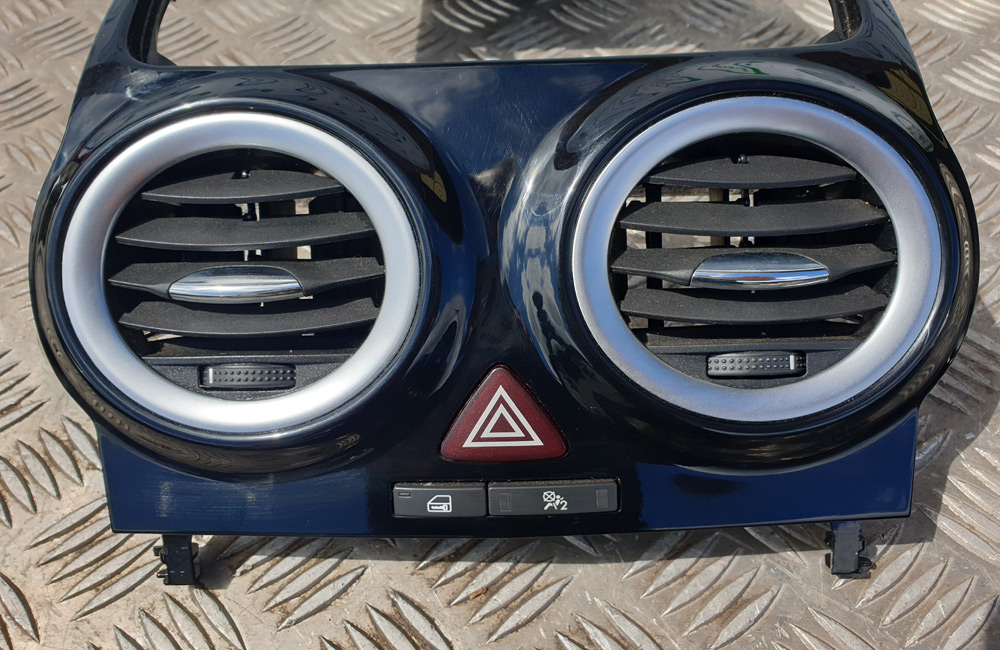 Vauxhall Corsa D centre dash air vents Design Used Car Parts UK