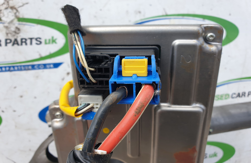 Vauxhall Corsa steering column 55701307 Used Car Parts UK