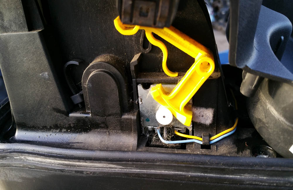 Vauxhall Corsa D 1.4 auto gear selector cable Used Car Parts UK