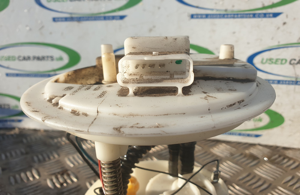 Vauxhall Corsa D fuel pump 0580314138 Used Car Parts UK