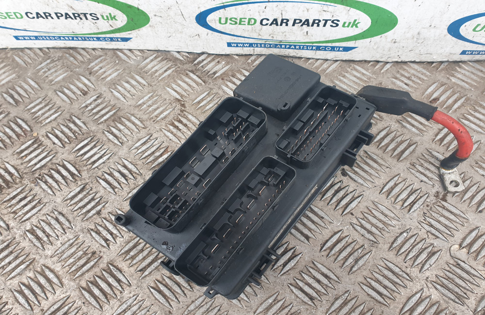 Vauxhall Corsa D fuse box 13217392 EF Used Car Parts UK