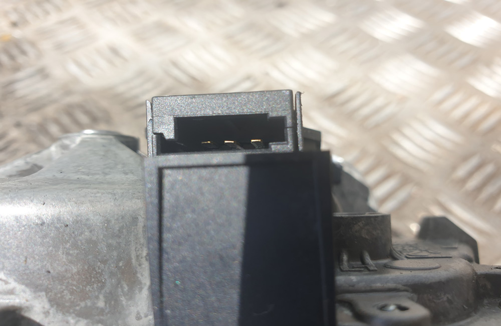 Vauxhall Corsa D rear windscreen wiper motor Used Car Parts UK