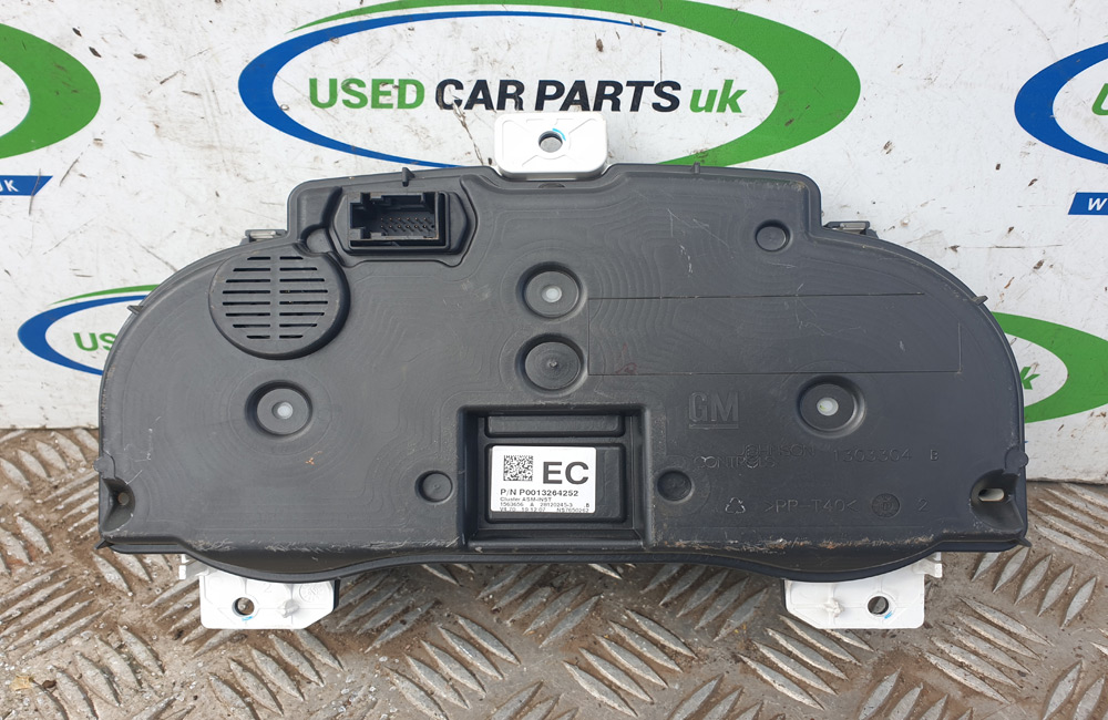 Vauxhall Corsa D speedometer P00 13264252 Used Car Parts UK