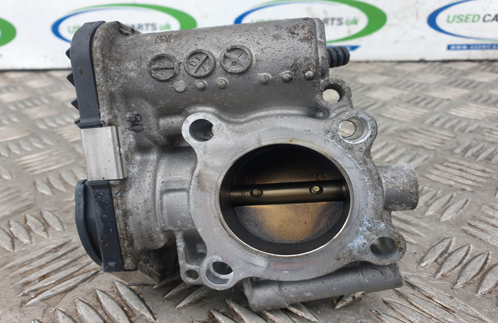 Vauxhall Corsa D throttle body 55562270 Used Car Parts UK