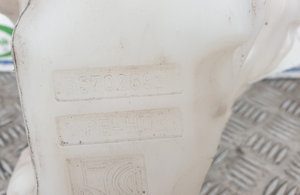 Vauxhall Corsa D washer bottle 55702892 Used Car Parts UK