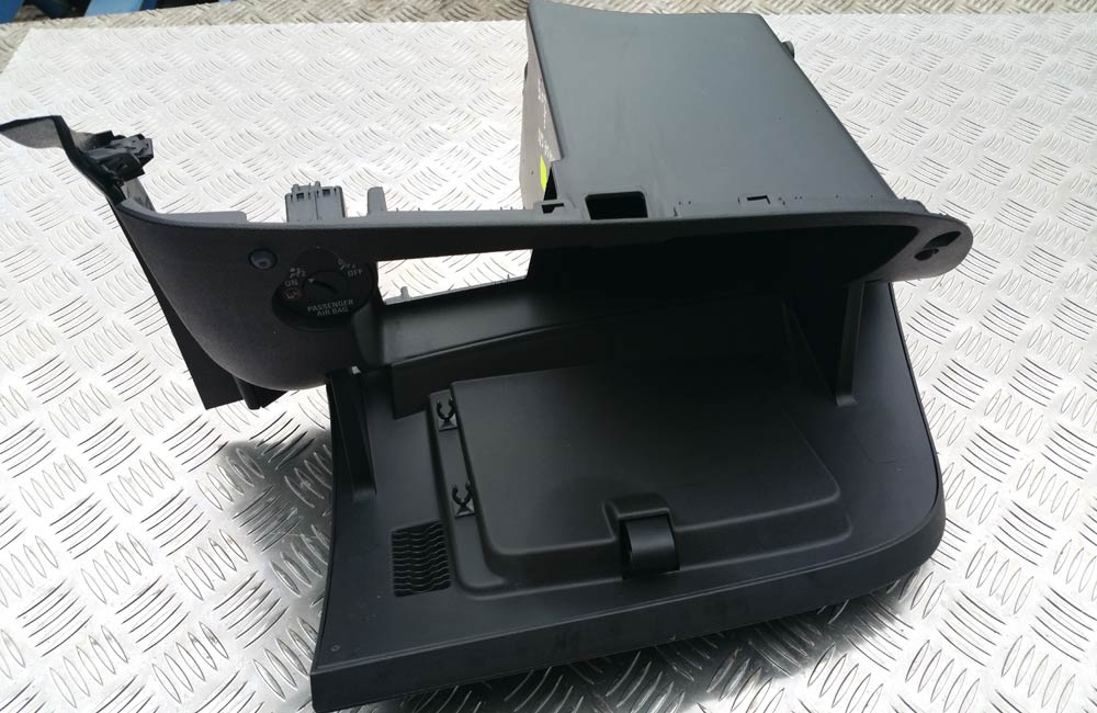 Vauxhall Corsa E SRI glove box Used Car Parts UK