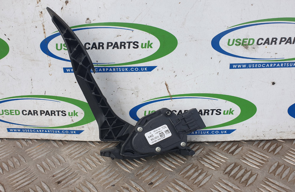 Vauxhall Insignia MK1 accelerator pedal 13237356 Used Car Parts UK