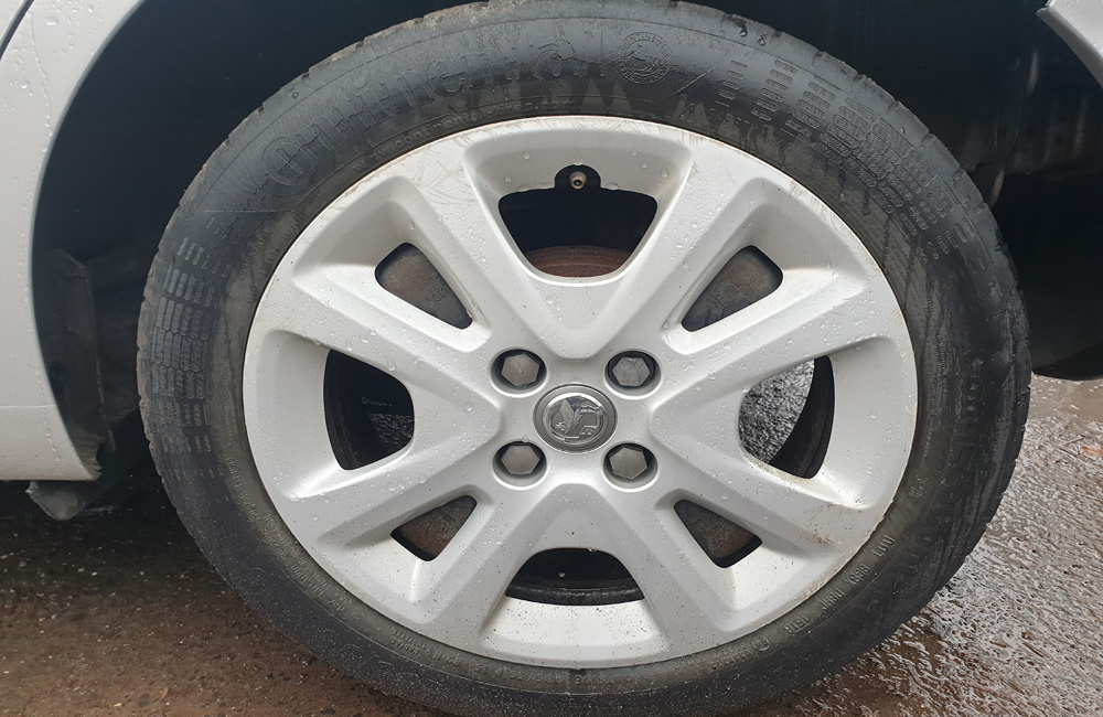 Vauxhall viva store wheel trims