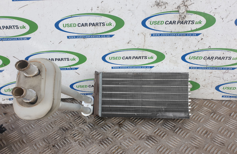 Vauxhall Vivaro MK1 heater matrix radiator Used Car Parts UK