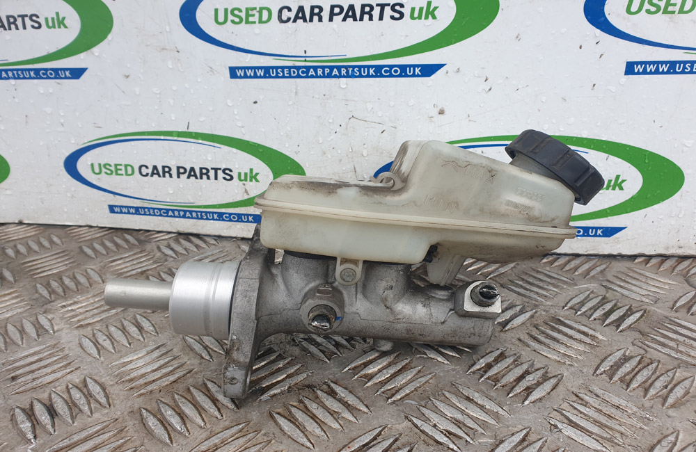Vauxhall Zafira brake master cylinder 0514 Used Car Parts UK