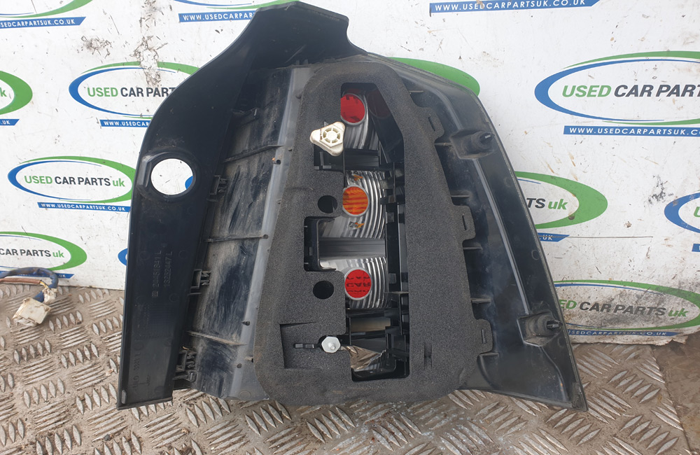 Vauxhall Zafira B passengers rear tail brake light 24451841 Used Car