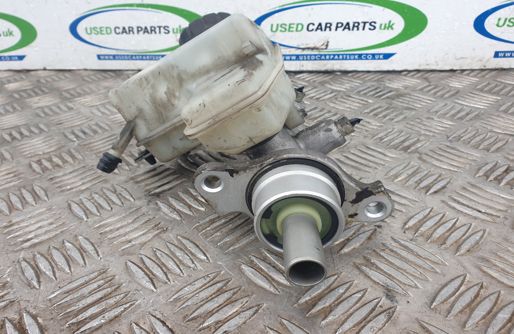 Vauxhall Zafira brake master cylinder 0514 Used Car Parts UK