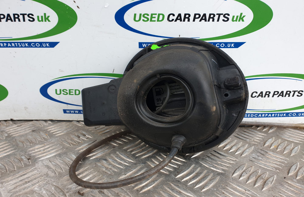 VW Golf MK6 petrol fuel flap L041 Black Used Car Parts UK